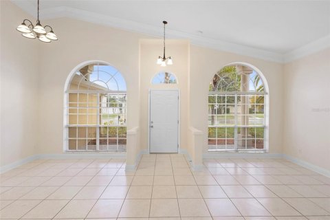 House in Oviedo, Florida 5 bedrooms, 236.44 sq.m. № 1781125 - photo 26