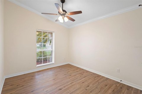 House in Oviedo, Florida 5 bedrooms, 236.44 sq.m. № 1781125 - photo 23