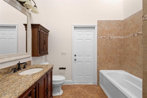 House in Oviedo, Florida 5 bedrooms, 236.44 sq.m. № 1781125 - photo 24