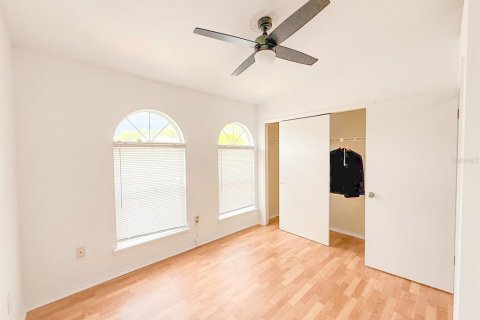 Townhouse in Tampa, Florida 2 bedrooms, 101.45 sq.m. № 2204582 - photo 26