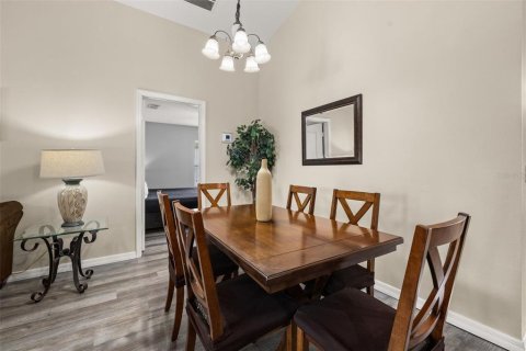 Casa en venta en Davenport, Florida, 5 dormitorios, 156.08 m2 № 2109947 - foto 13