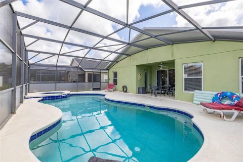 Casa en venta en Davenport, Florida, 5 dormitorios, 156.08 m2 № 2109947 - foto 2
