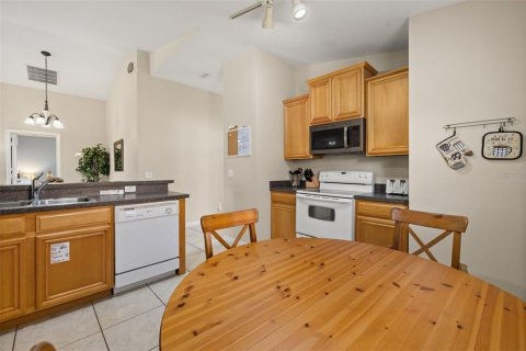 Casa en venta en Davenport, Florida, 5 dormitorios, 156.08 m2 № 2109947 - foto 11
