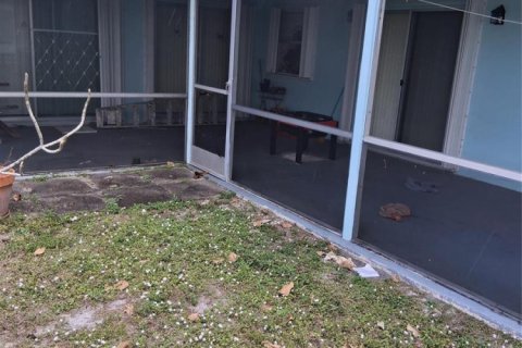 Villa ou maison à vendre à Tamarac, Floride: 2 chambres, 120.03 m2 № 2179537 - photo 2