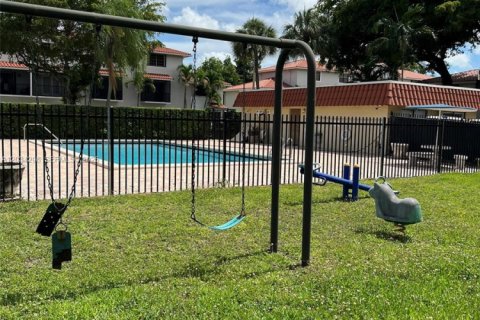 Condo in Miami, Florida, 3 bedrooms № 2184596 - photo 26