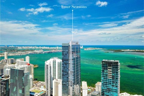 Condo in Miami, Florida, 1 bedroom  № 1859372 - photo 29