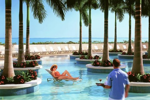 Condo in Miami, Florida, 1 bedroom  № 1859372 - photo 25