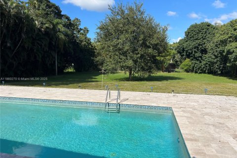 House in Plantation, Florida 3 bedrooms, 193.52 sq.m. № 1889545 - photo 3