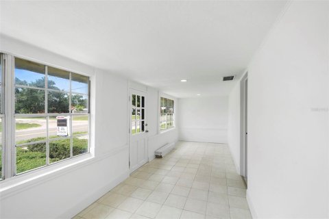Casa en venta en Auburndale, Florida, 4 dormitorios, 182.37 m2 № 1749442 - foto 5