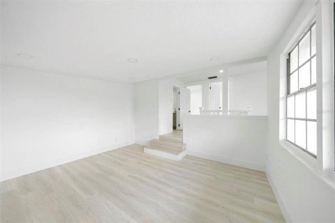 Casa en venta en Auburndale, Florida, 4 dormitorios, 182.37 m2 № 1749442 - foto 26