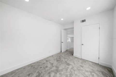 Casa en venta en Auburndale, Florida, 4 dormitorios, 182.37 m2 № 1749442 - foto 29