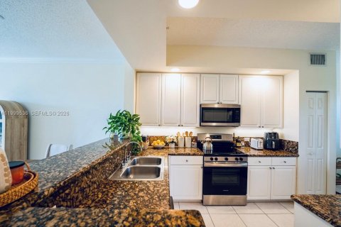 Copropriété à vendre à Boca Raton, Floride: 2 chambres, 100.43 m2 № 2064326 - photo 8