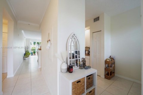 Copropriété à vendre à Boca Raton, Floride: 2 chambres, 100.43 m2 № 2064326 - photo 2