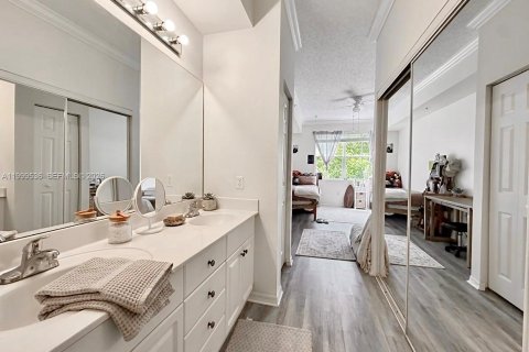 Copropriété à vendre à Boca Raton, Floride: 2 chambres, 100.43 m2 № 2064326 - photo 12