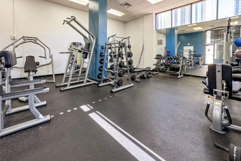 Condo in Sunny Isles Beach, Florida, 2 bedrooms  № 1920975 - photo 24