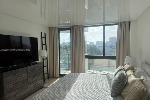 Copropriété à louer à Bay Harbor Islands, Floride: 1 chambre, 83.15 m2 № 1830877 - photo 11