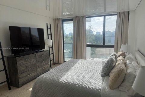 Copropriété à louer à Bay Harbor Islands, Floride: 1 chambre, 83.15 m2 № 1830877 - photo 14