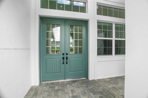 House in Westlake, Florida 4 bedrooms, 368.73 sq.m. № 1948038 - photo 6