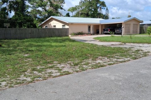 Casa en St. Lucie, Florida 3 dormitorios, 172.24 m2 № 2077945