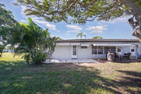 Condo in Delray Beach, Florida, 2 bedrooms  № 2184016 - photo 25