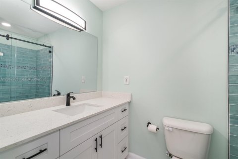 Condo in Delray Beach, Florida, 2 bedrooms  № 2184016 - photo 19