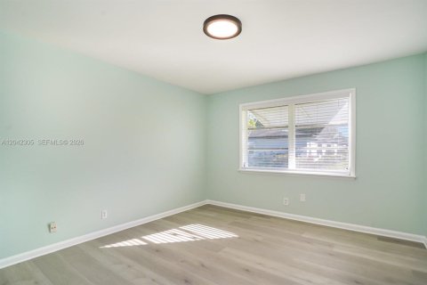 Condo in Delray Beach, Florida, 2 bedrooms  № 2184016 - photo 15