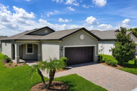 House in Davenport, Florida 2 bedrooms, 120.77 sq.m. № 2237899