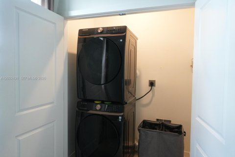 Adosado en alquiler en Florida City, Florida, 3 dormitorios, 136.19 m2 № 2085391 - foto 5