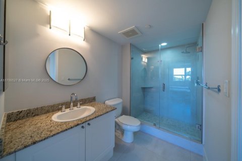 Снять в аренду кондоминиум в Авентура, Флорида 2 спальни, 115.66м2, № 1705315 - фото 10