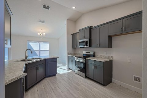 Casa en venta en Ocala, Florida, 4 dormitorios, 163.51 m2 № 1894147 - foto 13