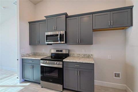 Casa en venta en Ocala, Florida, 4 dormitorios, 163.51 m2 № 1894147 - foto 8