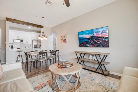 Condo in Kissimmee, Florida, 2 bedrooms  № 2310912 - photo 26