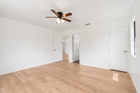 Casa en venta en Archer, Florida, 3 dormitorios, 195.56 m2 № 1903448 - foto 14