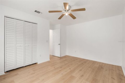 Casa en venta en Archer, Florida, 3 dormitorios, 195.56 m2 № 1903448 - foto 20