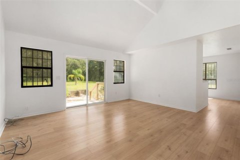 Casa en venta en Archer, Florida, 3 dormitorios, 195.56 m2 № 1903448 - foto 12