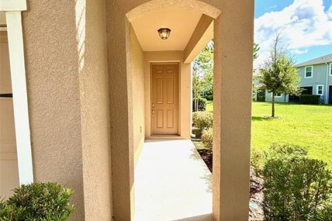 Townhouse in Tampa, Florida 4 bedrooms, 243.22 sq.m. № 1821102 - photo 3