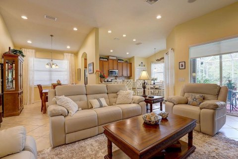House in Venice, Florida 3 bedrooms, 163.79 sq.m. № 1630803 - photo 9