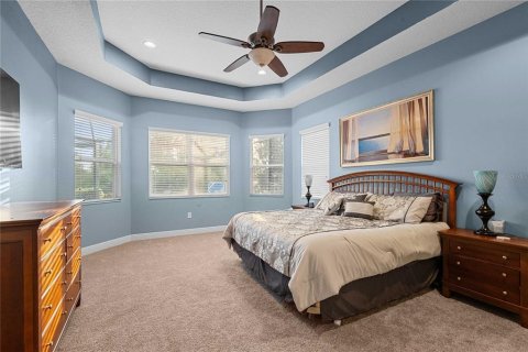 House in Wesley Chapel, Florida 6 bedrooms, 452.81 sq.m. № 2143969 - photo 17