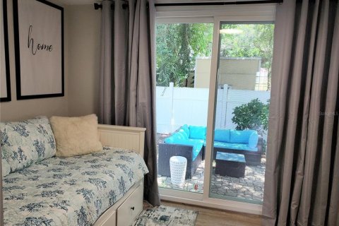 Villa ou maison à louer à Daytona Beach, Floride: 2 chambres, 9.29 m2 № 1783100 - photo 9