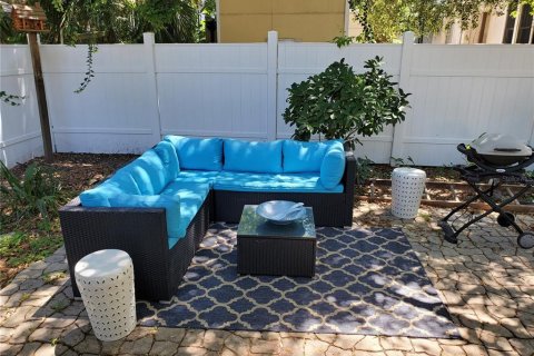 Villa ou maison à louer à Daytona Beach, Floride: 2 chambres, 9.29 m2 № 1783100 - photo 12