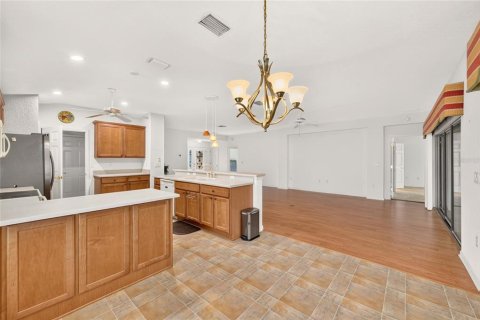 Villa ou maison à vendre à Summerfield, Floride: 3 chambres, 159.79 m2 № 2410185 - photo 12