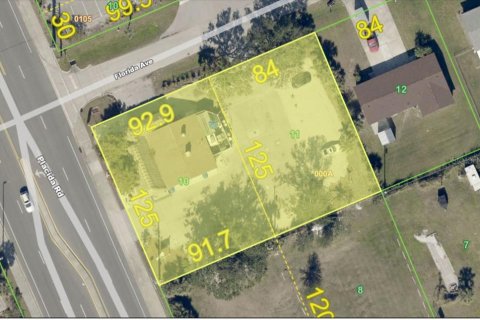 Commercial property in Englewood, Florida 164.81 sq.m. № 2330754 - photo 4