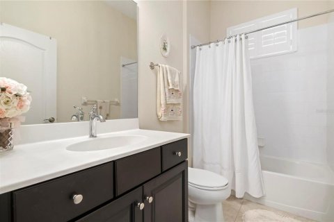 Villa ou maison à louer à Bradenton, Floride: 3 chambres, 204.38 m2 № 2381308 - photo 27