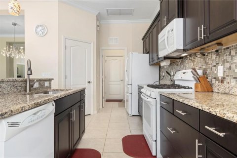 Villa ou maison à louer à Bradenton, Floride: 3 chambres, 204.38 m2 № 2381308 - photo 13