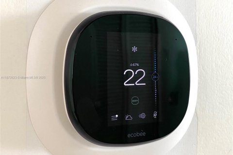 Condominio en venta en Miami Beach, Florida, 2 dormitorios, 135.17 m2 № 1979968 - foto 12