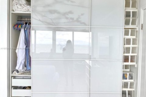 Condominio en venta en Miami Beach, Florida, 2 dormitorios, 135.17 m2 № 1979968 - foto 25