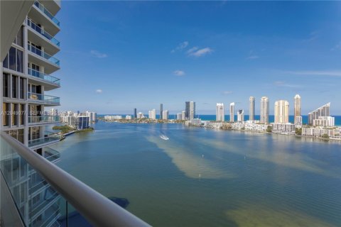 Condo in Aventura, Florida, 3 bedrooms  № 2189993 - photo 22