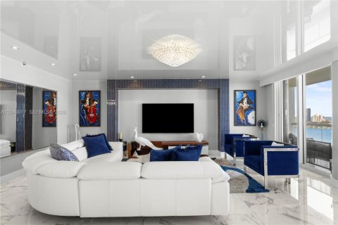 Condo in Aventura, Florida, 3 bedrooms  № 2189993 - photo 5