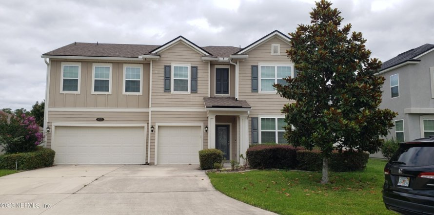 House in Orange Park, Florida 5 bedrooms, 326.83 sq.m. № 769931