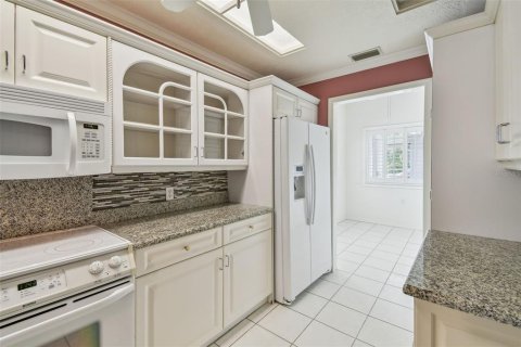 Touwnhouse à vendre à Clearwater, Floride: 2 chambres, 174.19 m2 № 1914647 - photo 9
